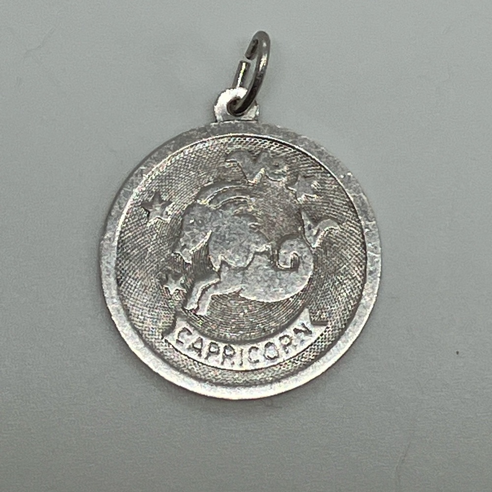 Vtg 925 Sterling Silver Capricorn Coin Charm / Pendant